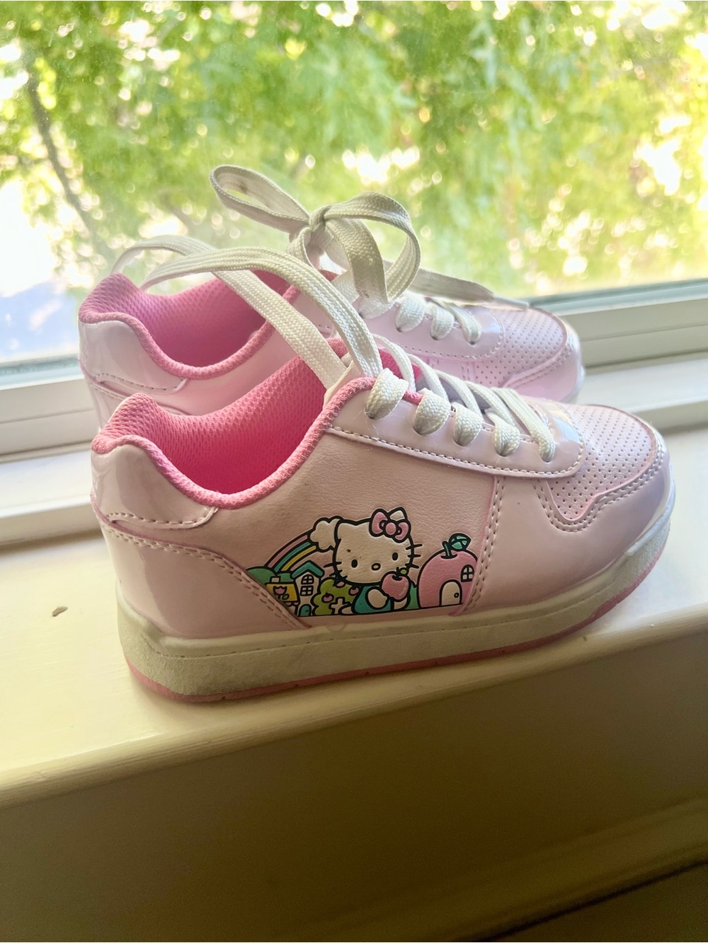Hello Kitty Light Pink Girls' Sneakers with Rainbow Accent